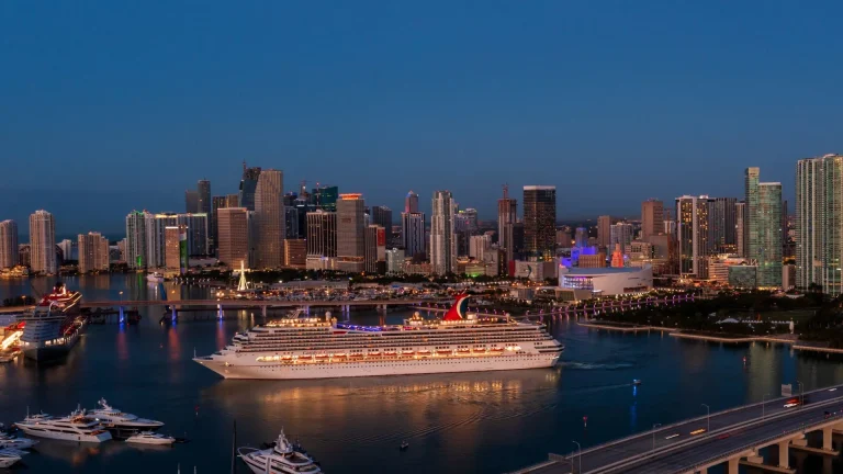 4th of July Cruise San Diego: Celebrate Independence Day on the Water